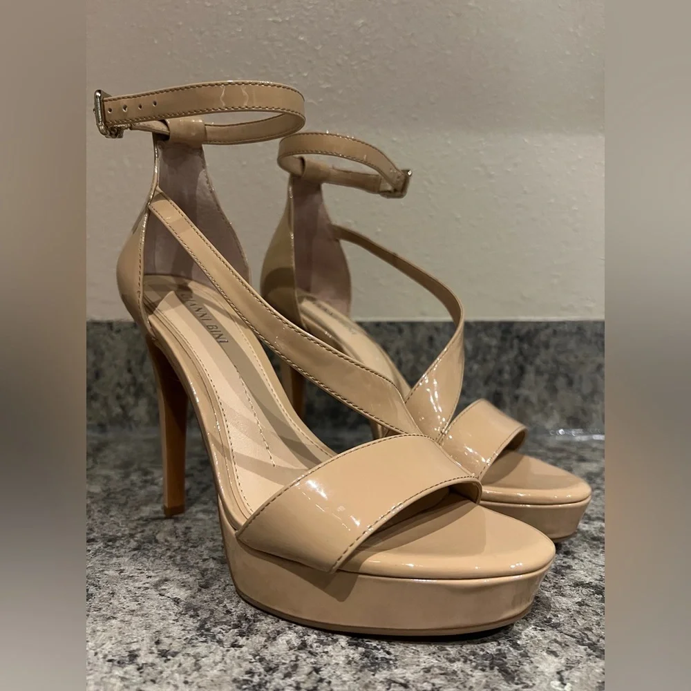Gianni Bini Nude Patent Platform Ankle Strap Heels